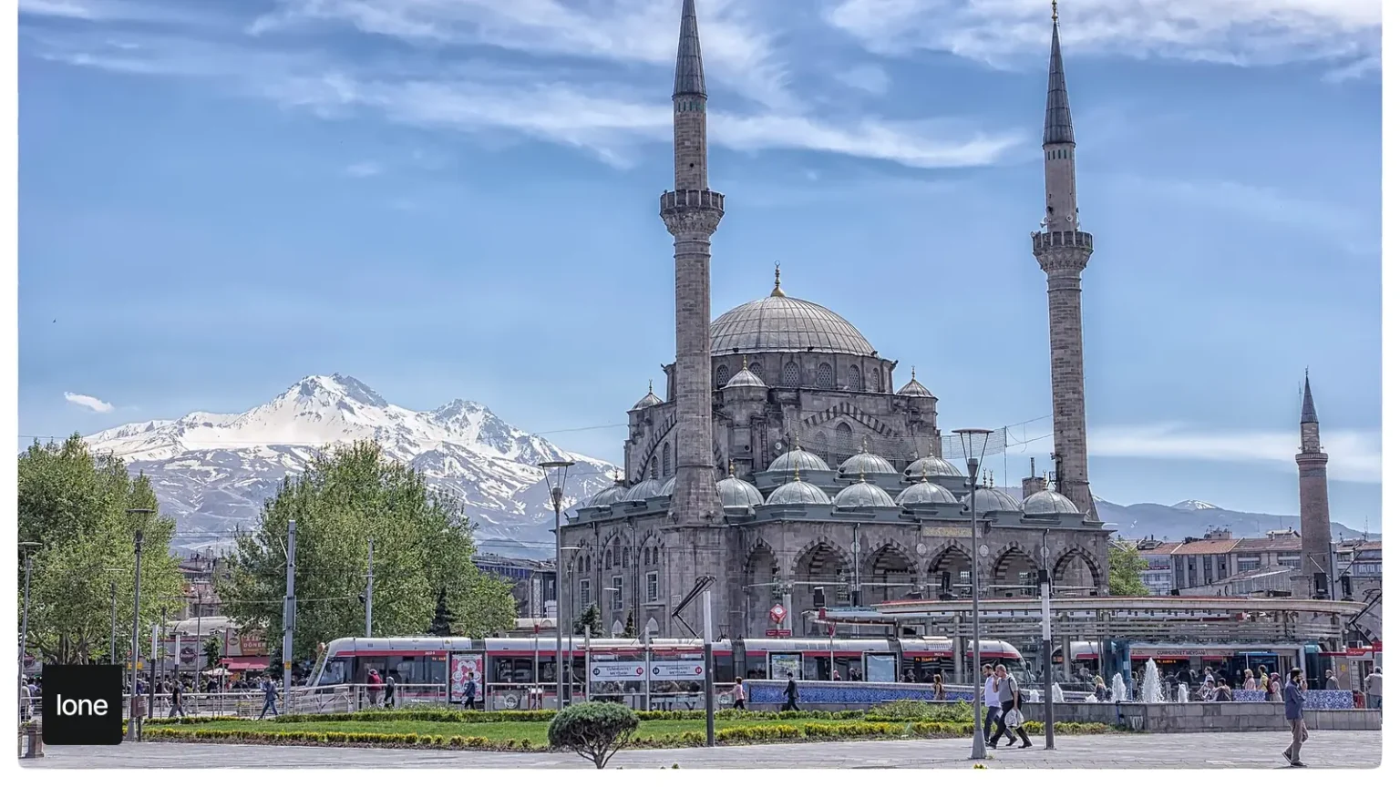 Kayseri gezi rehberi için Erciyes Dağı ve şehir çevresinden manzara