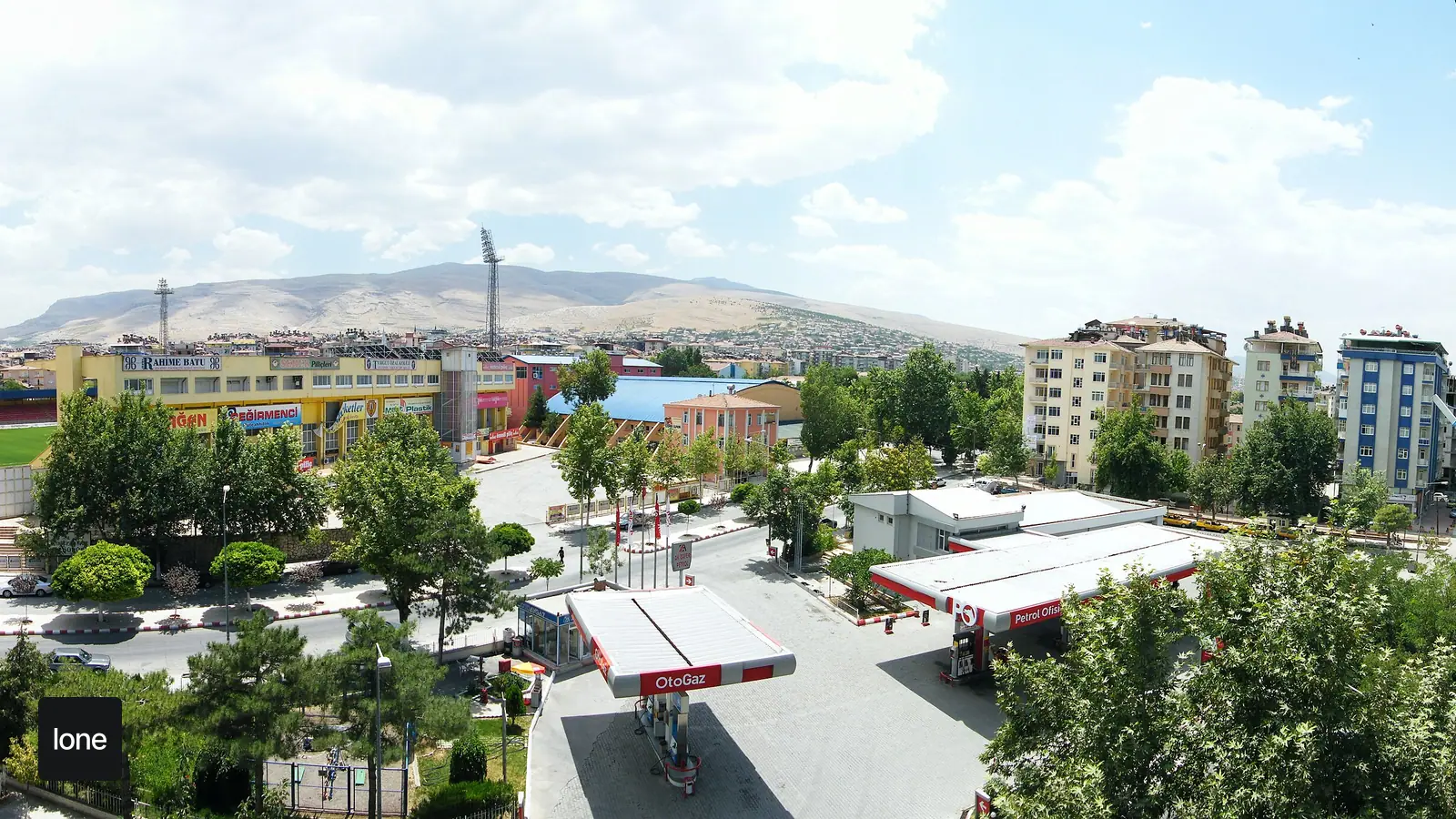 Malatya gezi rehberi kapsamında Arslantepe + çarşı temalı gerçek şehir fotoğrafı