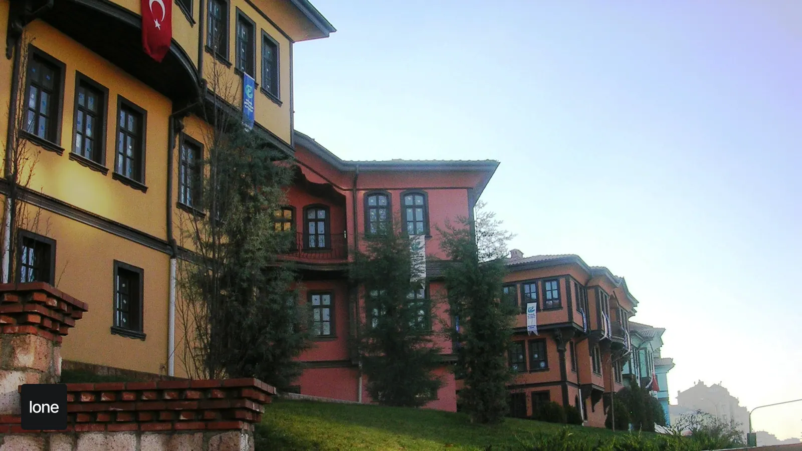 Odunpazarı’nda Gezilecek Yerler: Müze, Kafe ve Fotoğraf Rotaları için gerçek fotoğraf kaynaklı öne çıkan görsel